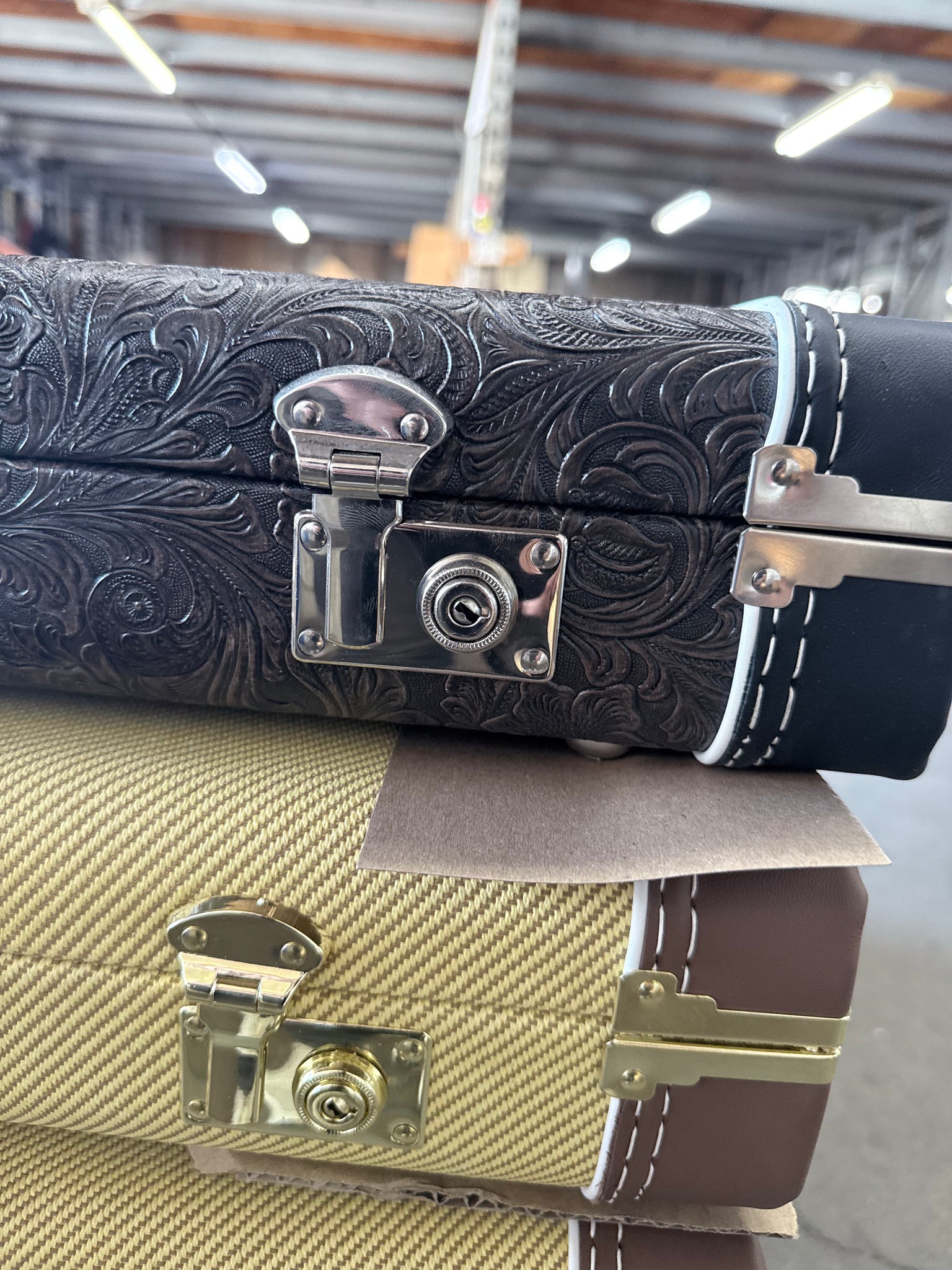 Deluxe Brown Western Strat/Tele Case