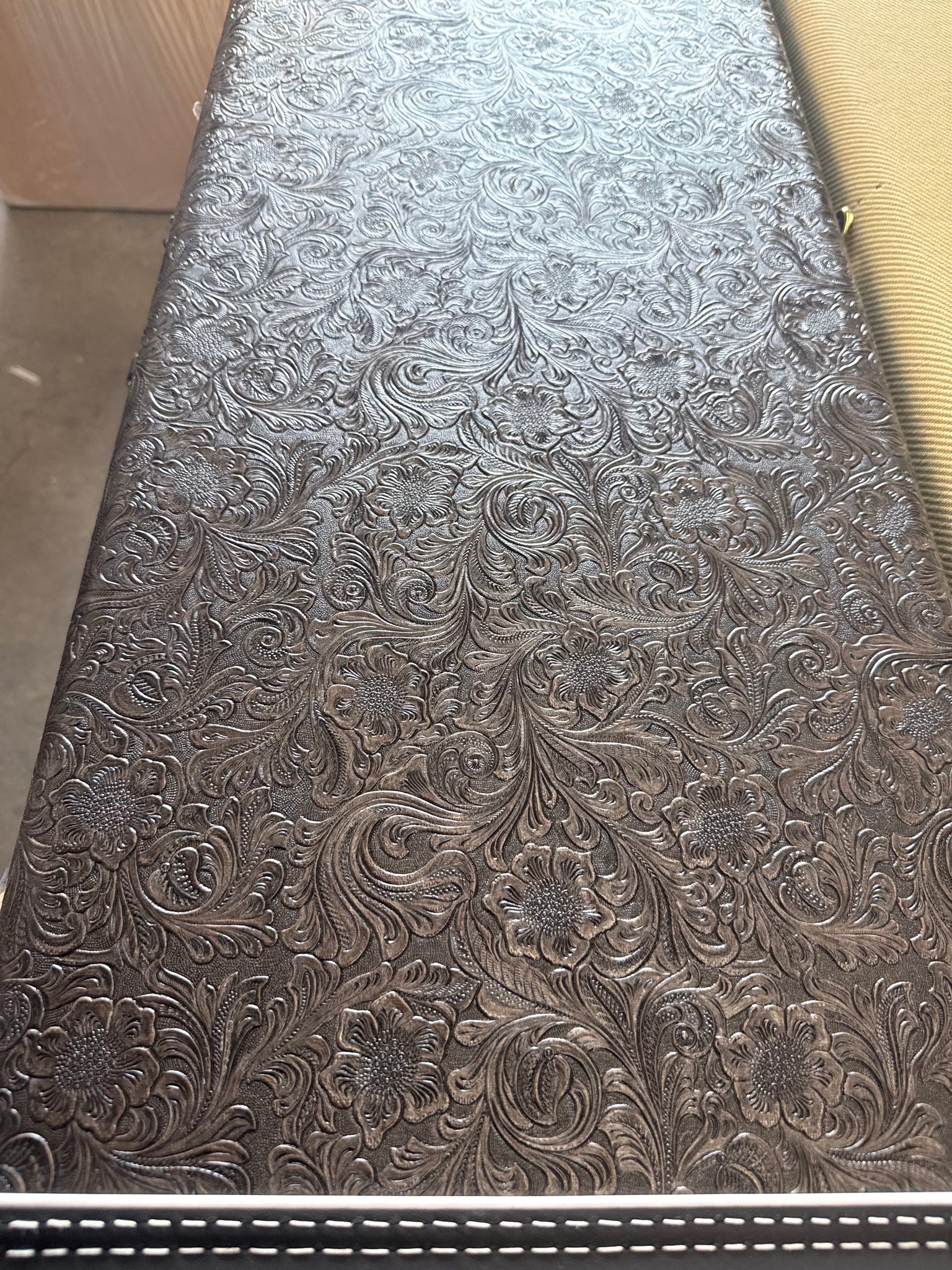 Deluxe Brown Western Strat/Tele Case